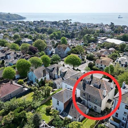 Pendennis - Bright Victorian Flat, Sea Views & Close To Beach Falmouth Exterior photo